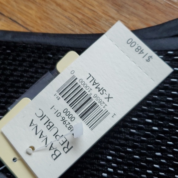 Banana Republic womens 100% merino wool hand beaded tank NWT size xs - Picture 3 of 8